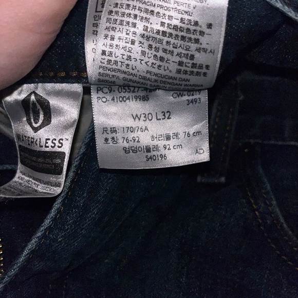 Levi Strauss and co used work jeans for men. - Picture 3 of 7